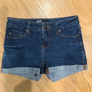 BDG‎ denim shorts size 2 NWOT